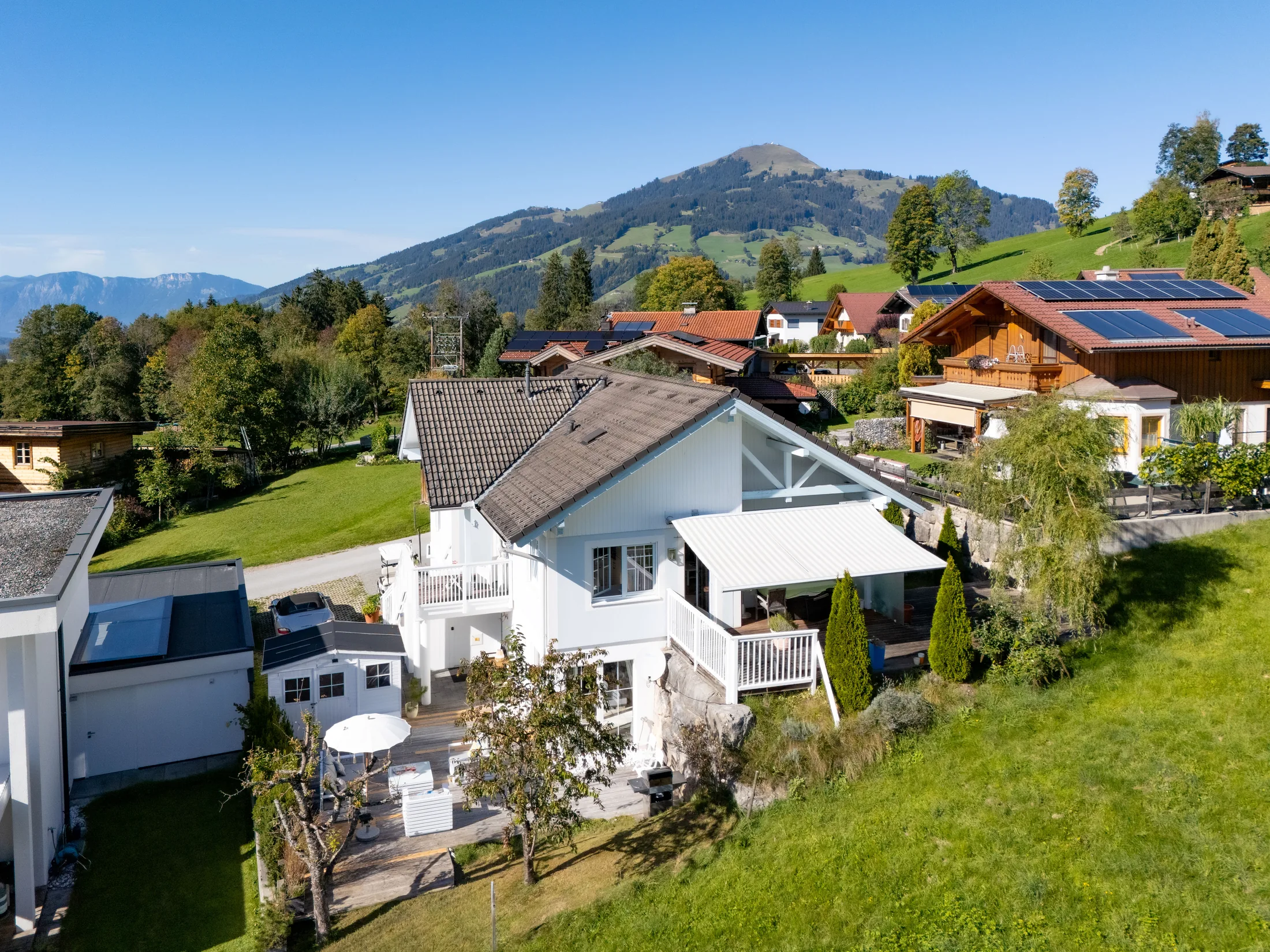 RENThier Appartements und Oberwindau aus der Luft